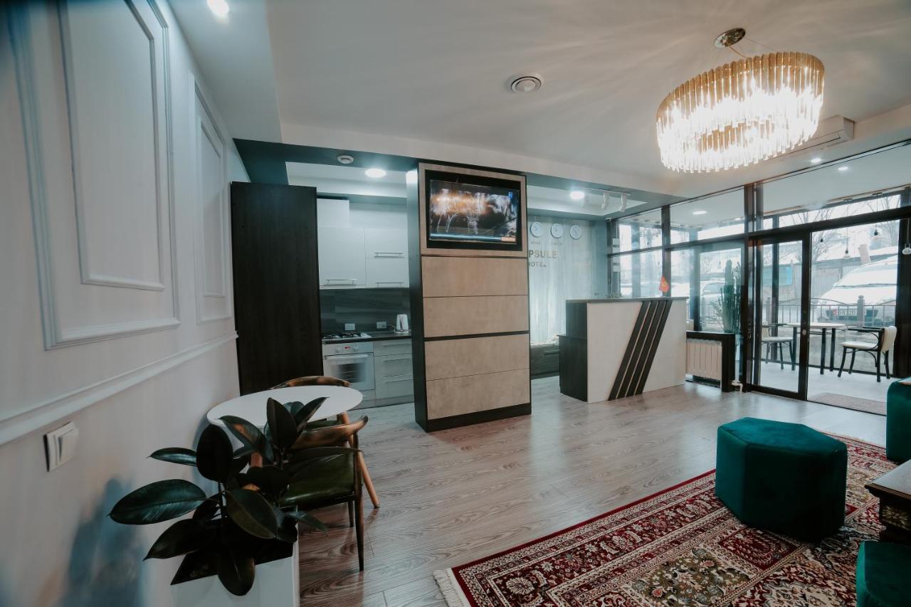 Capsule Hotel Osh Exterior foto